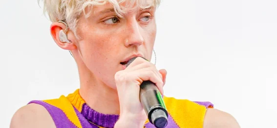 Troye Sivan: Ein LGBTQIA+-Sprachrohr der Moderne - Musik