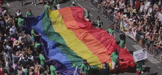 10 Spektakuläre Gay Pride Paraden weltweit: Eine Feier der LGBTQ+ Community - CSD & andere Events