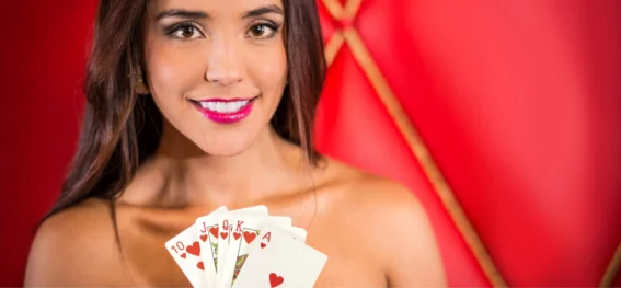 Verführungsspiele für Paare: Strip-Poker und andere Strip-Spiele - Beziehung und Partnerschaft